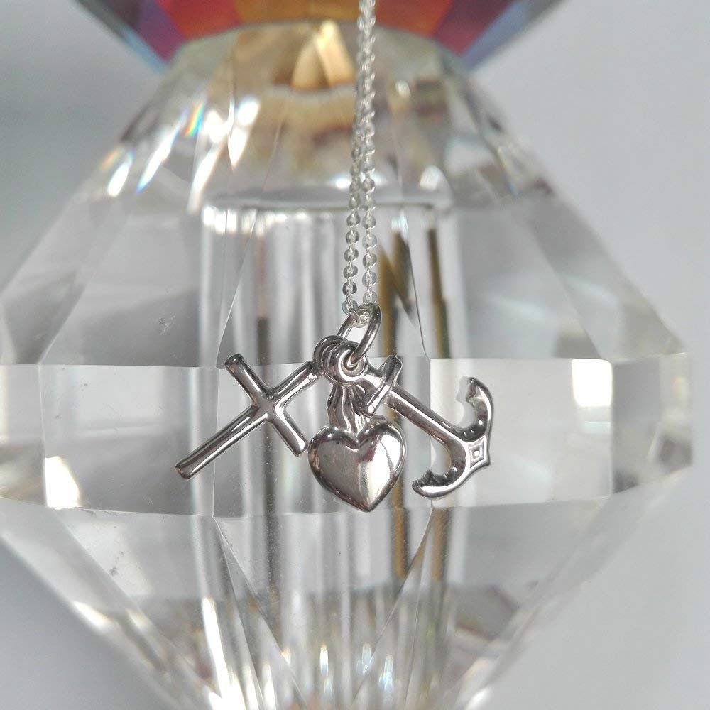 Tres Virtudes Teologales Colgante Plata de Ley 925 Alylosilver con Estuche - Imagen 3