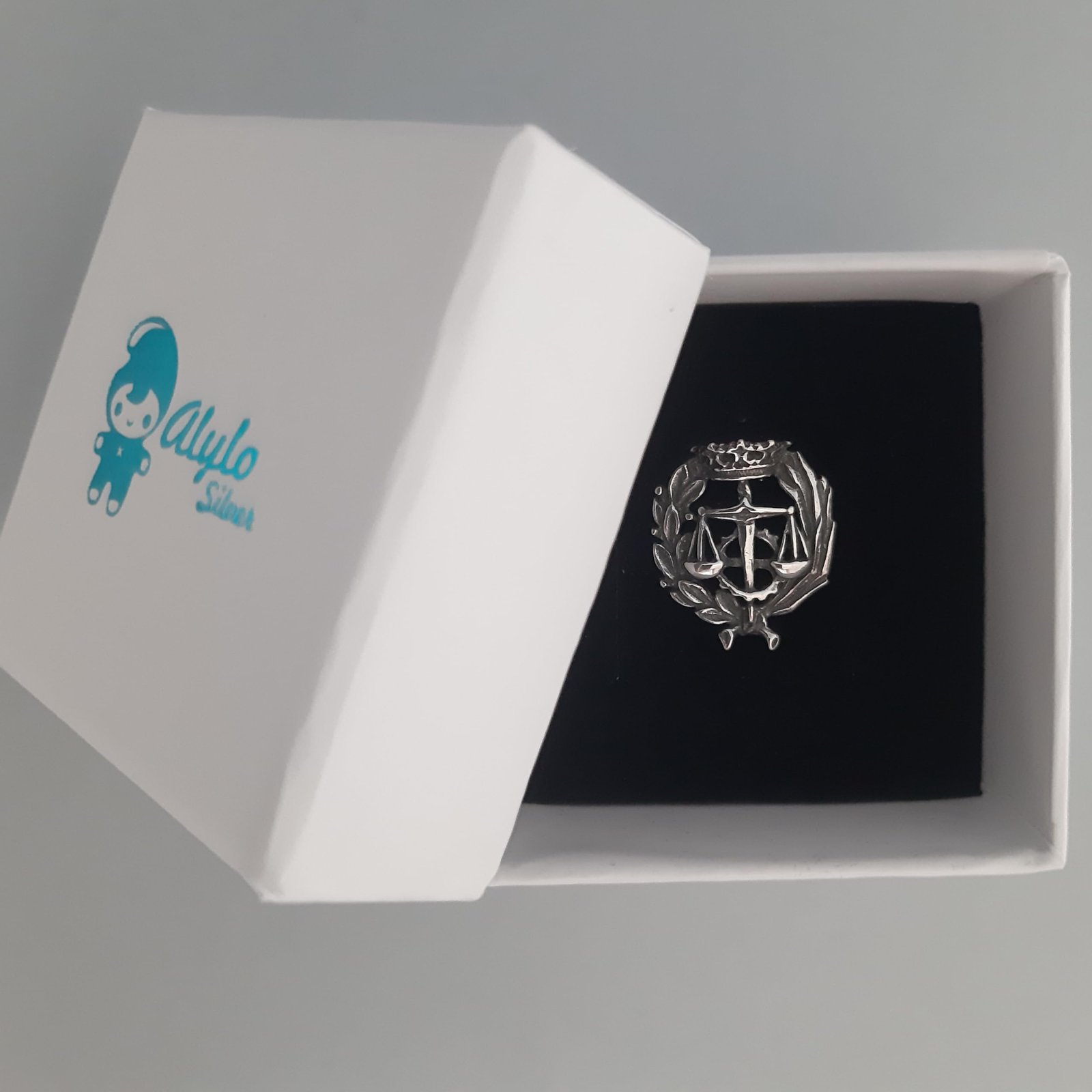 Cruz de Plata Maciza Colgante Plata de Ley 925 Alylosilver con Estuche - Imagen 2